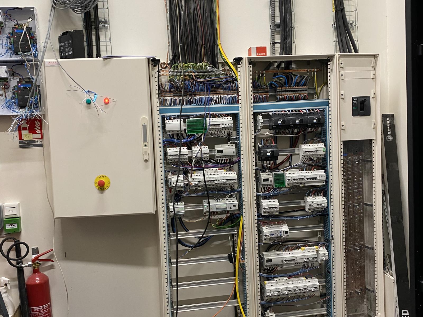 Fabrication  - photo 1